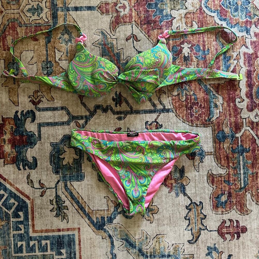 Calzedonia bikini set in green